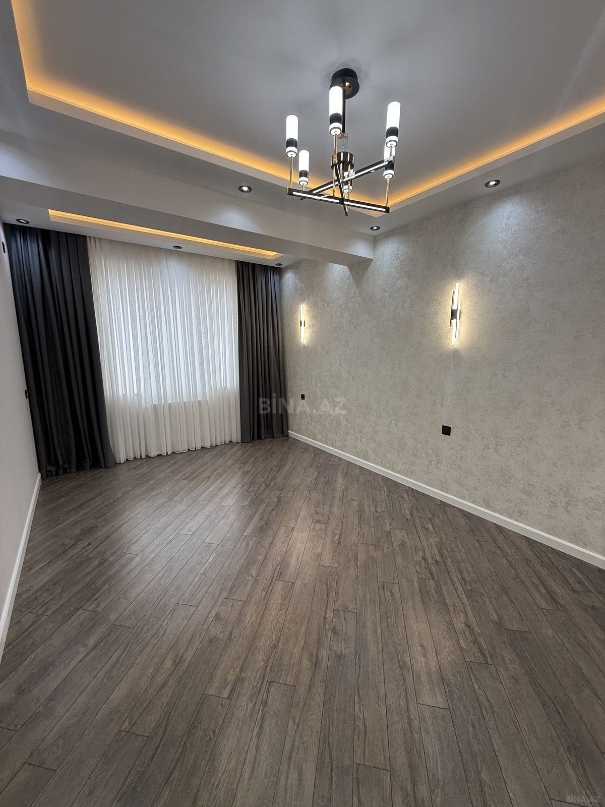 3 otaqlı Yeni tikili, Neftçilər m., Bakı