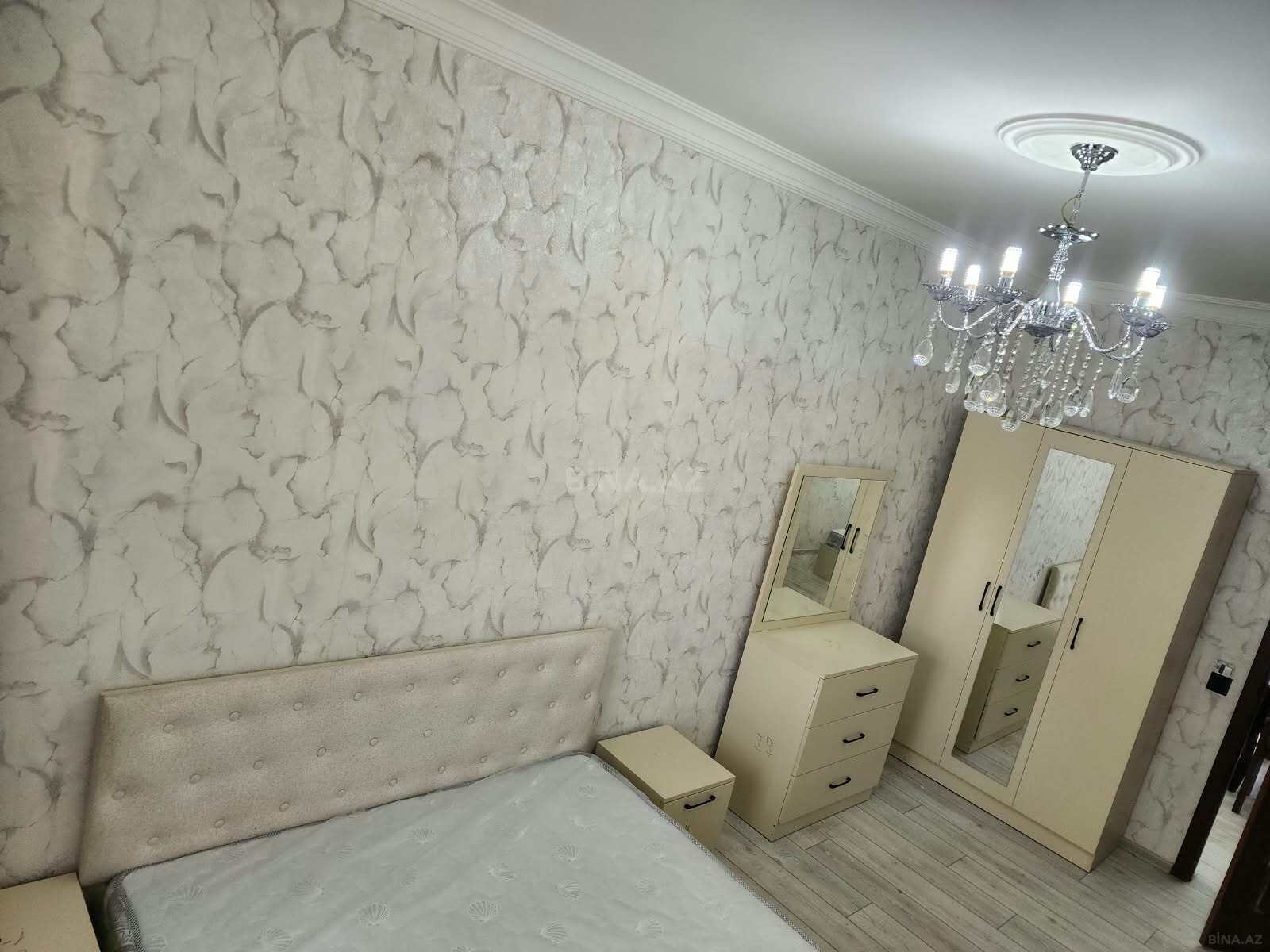 2 otaqlı Köhnə tikili, 20 Yanvar m., Bakı