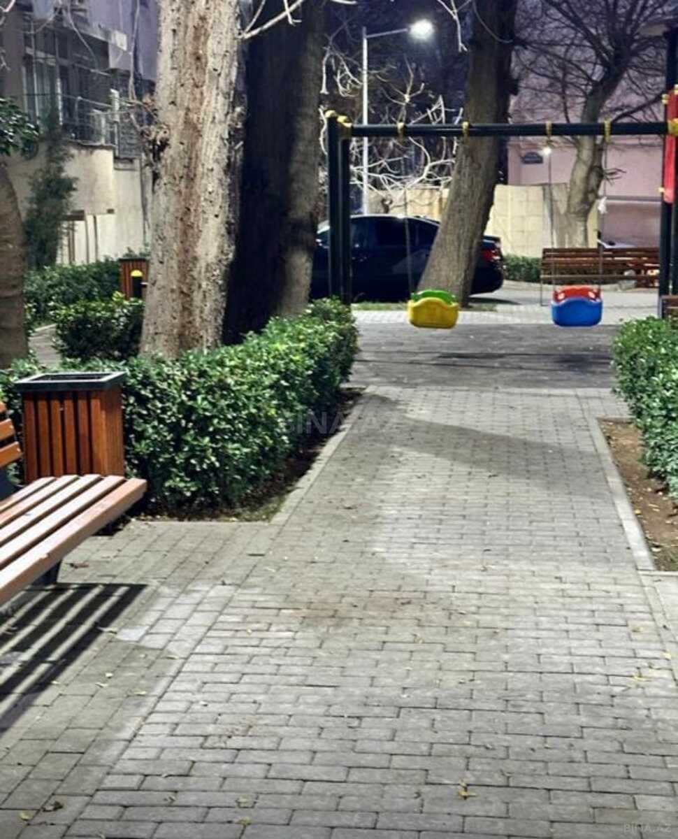 2 otaqlı Köhnə tikili, 20 Yanvar m., Bakı