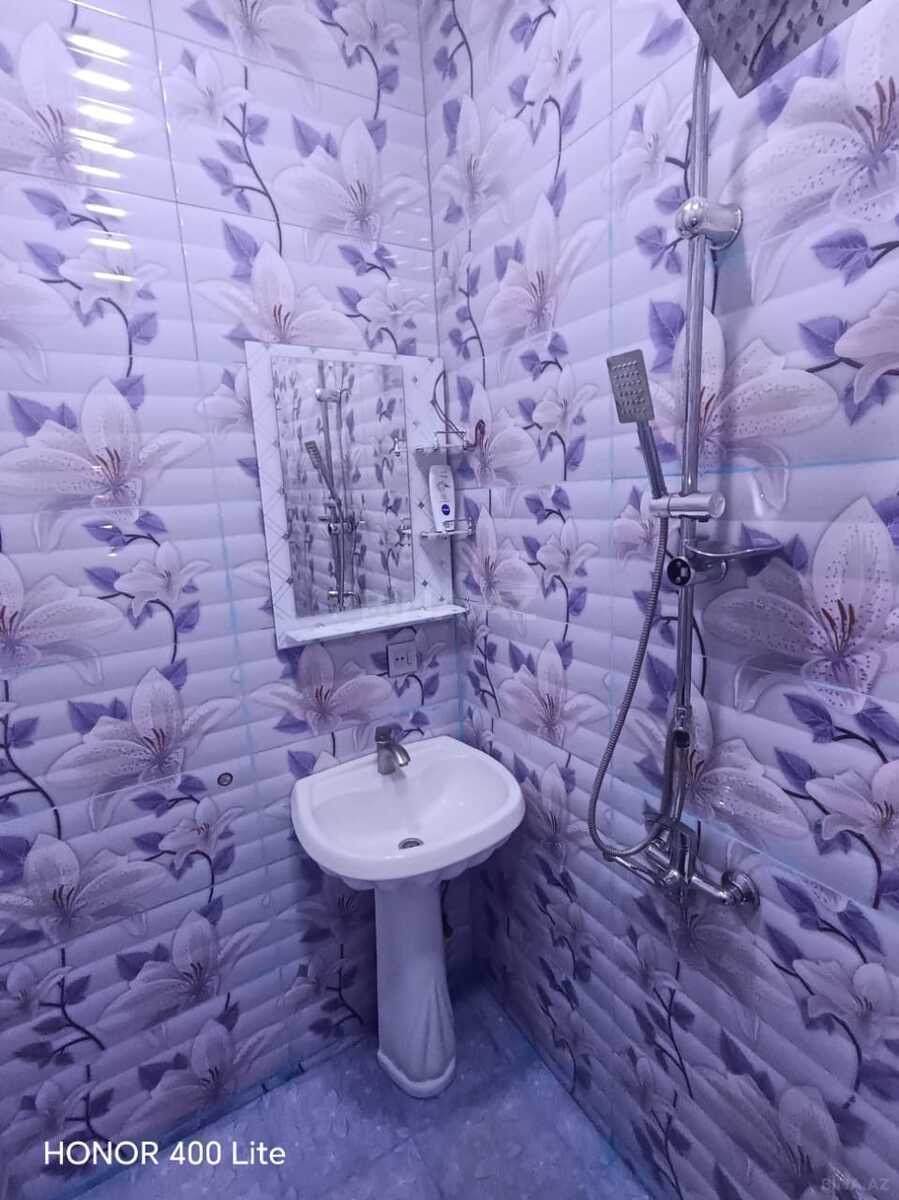 3 otaqlı Yeni tikili, 8 Noyabr m., Bakı