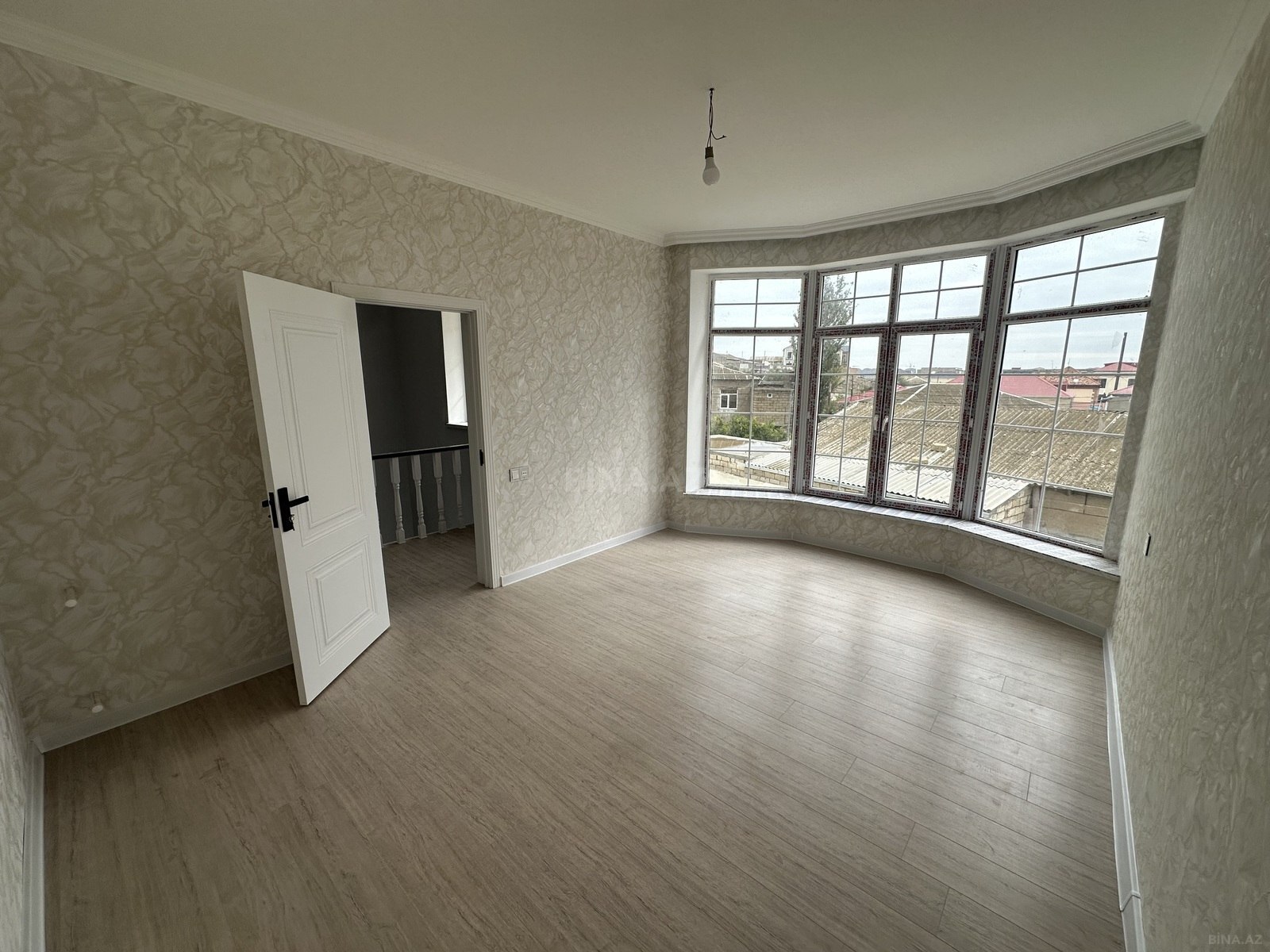 4 otaqlı Həyət evi/Bağ evi, Lökbatan q., Bakı