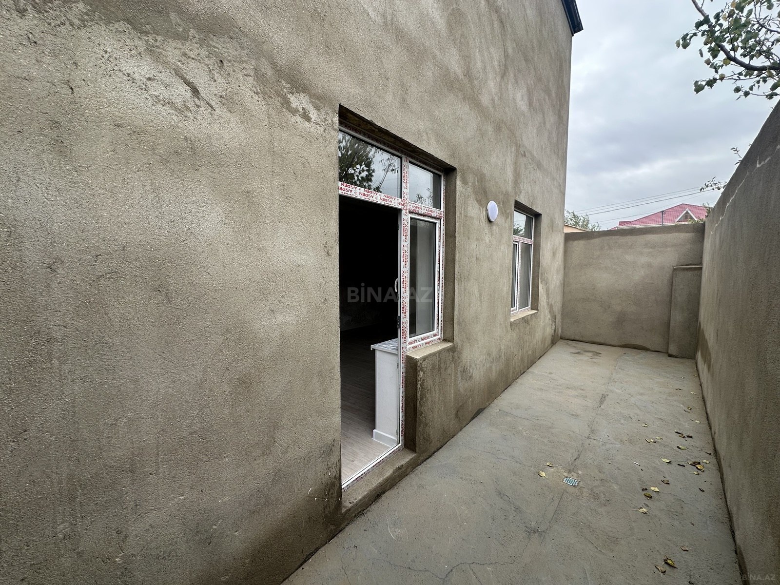4 otaqlı Həyət evi/Bağ evi, Lökbatan q., Bakı