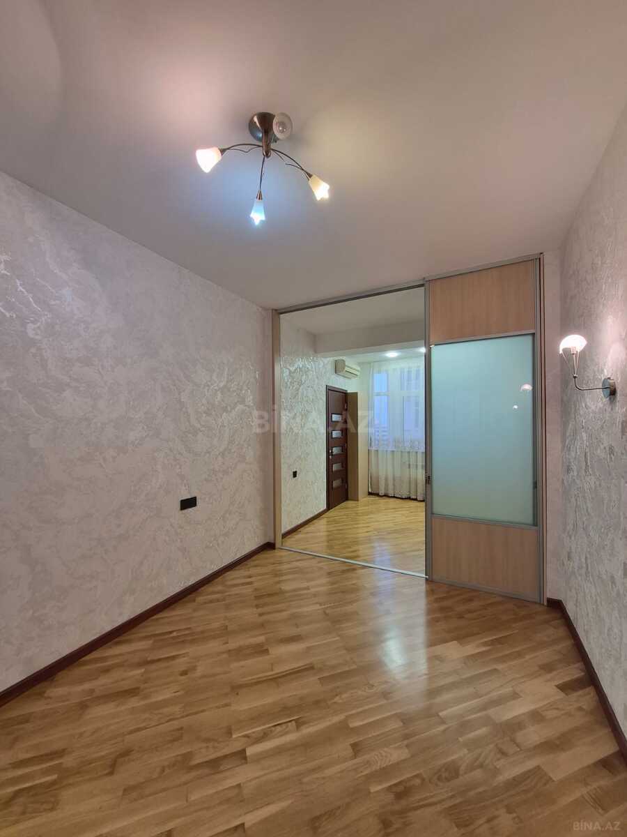 3 otaqlı Yeni tikili, Azadlıq Prospekti m., Bakı
