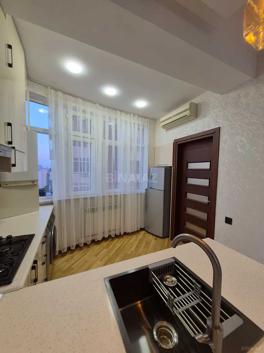 3 otaqlı Yeni tikili, Azadlıq Prospekti m., Bakı