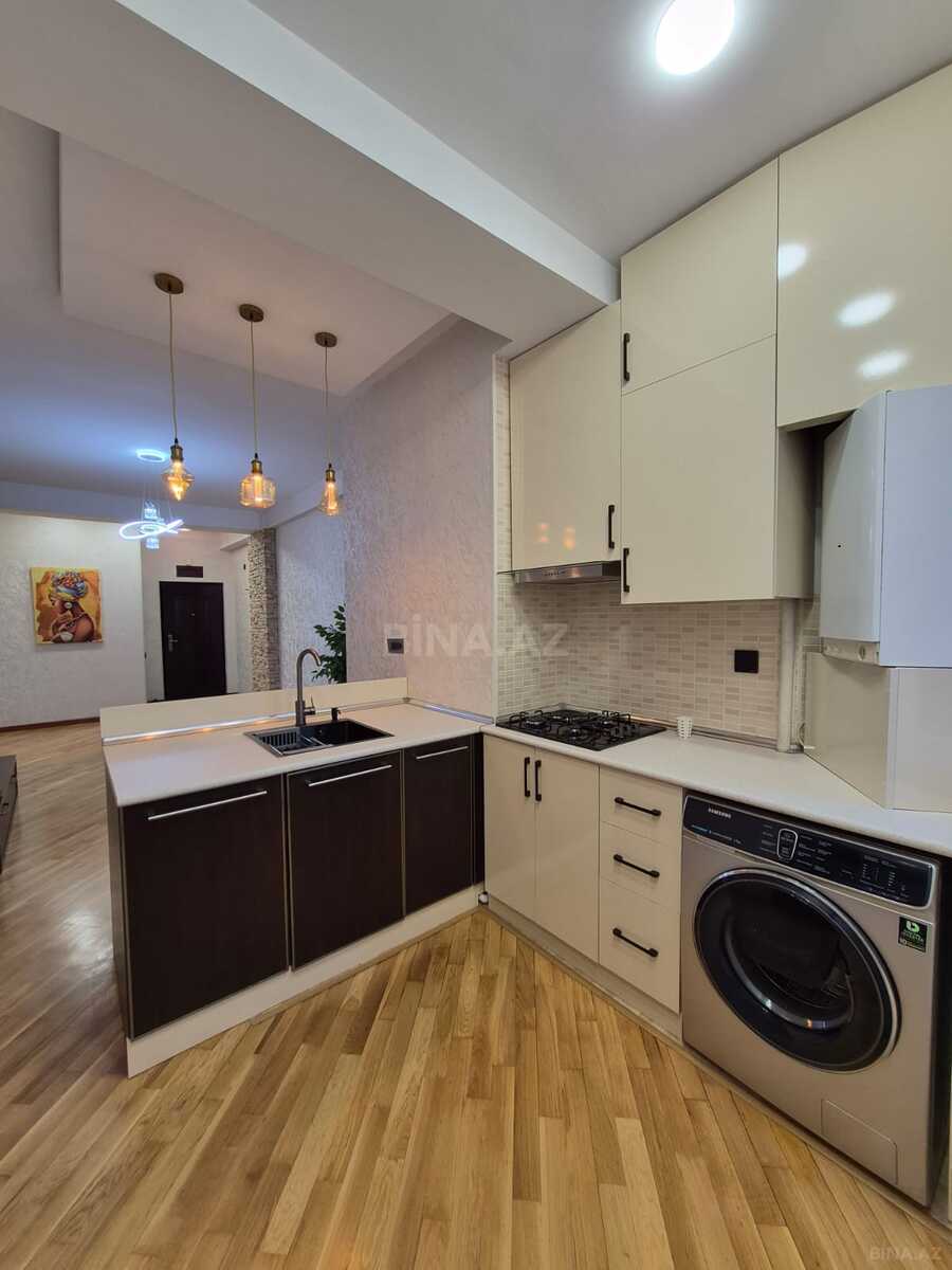 3 otaqlı Yeni tikili, Azadlıq Prospekti m., Bakı