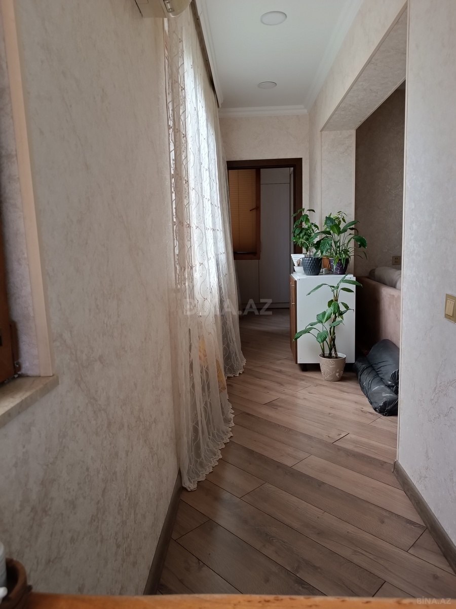 3 otaqlı Köhnə tikili, Həzi Aslanov m., Bakı