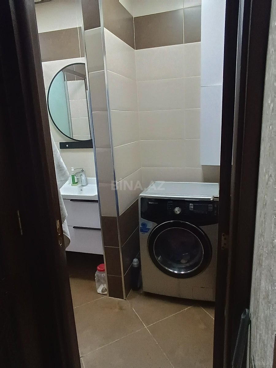 3 otaqlı Köhnə tikili, Həzi Aslanov m., Bakı
