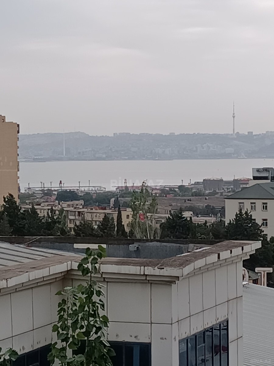 3 otaqlı Köhnə tikili, Həzi Aslanov m., Bakı