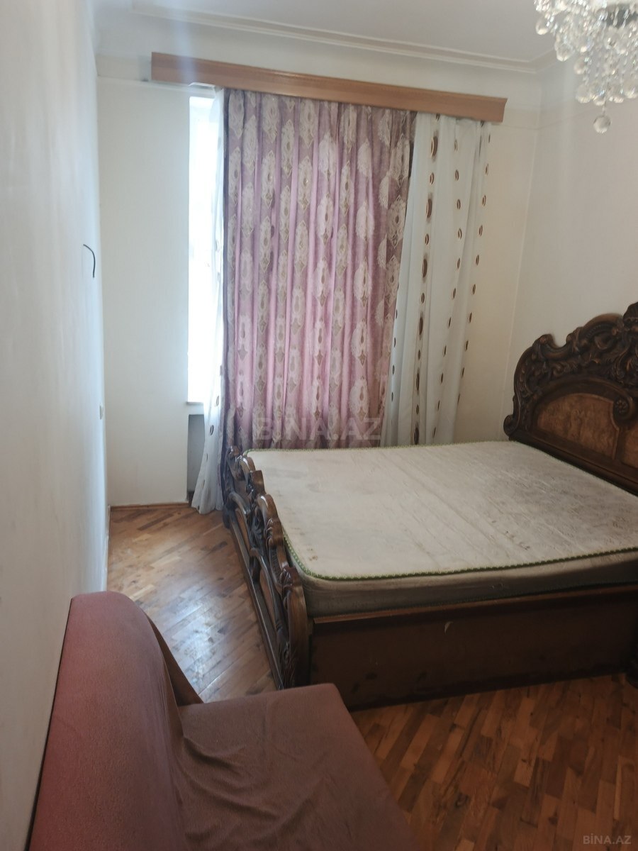 3 otaqlı Köhnə tikili, Azadlıq Prospekti m., Bakı