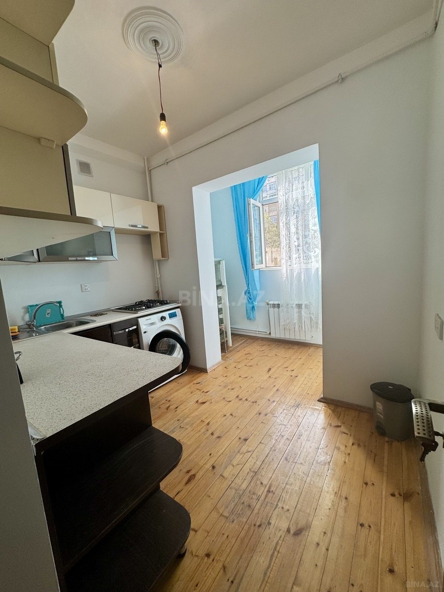 2 otaqlı Köhnə tikili, Yeni Yasamal q., Bakı