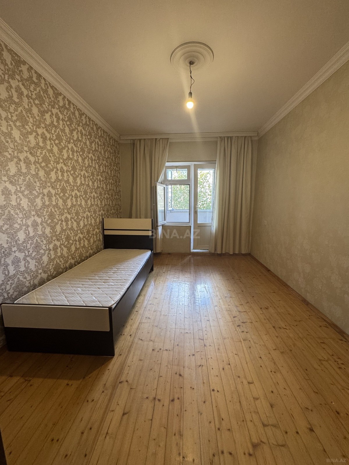 2 otaqlı Köhnə tikili, Yeni Yasamal q., Bakı