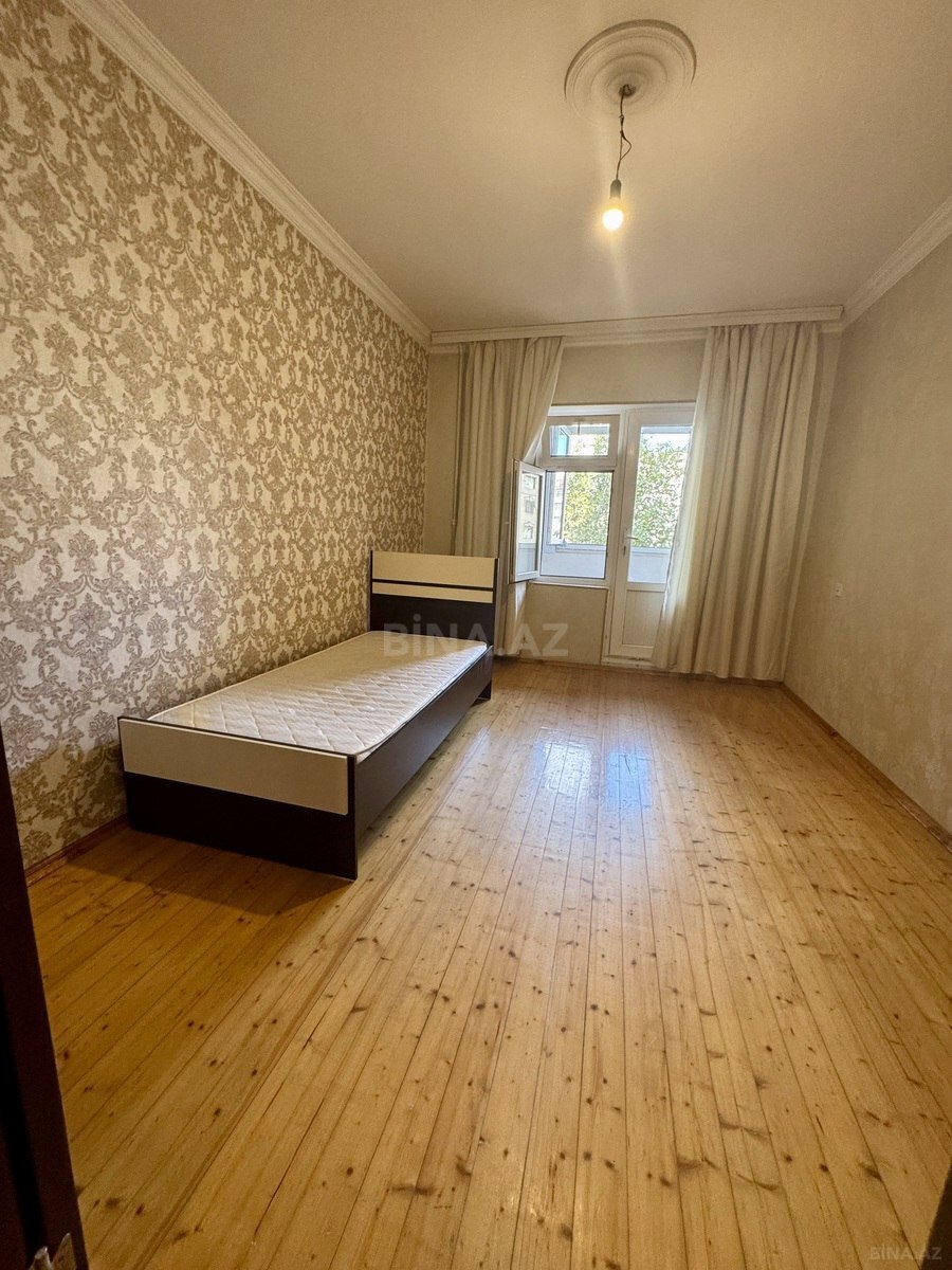 2 otaqlı Köhnə tikili, Yeni Yasamal q., Bakı