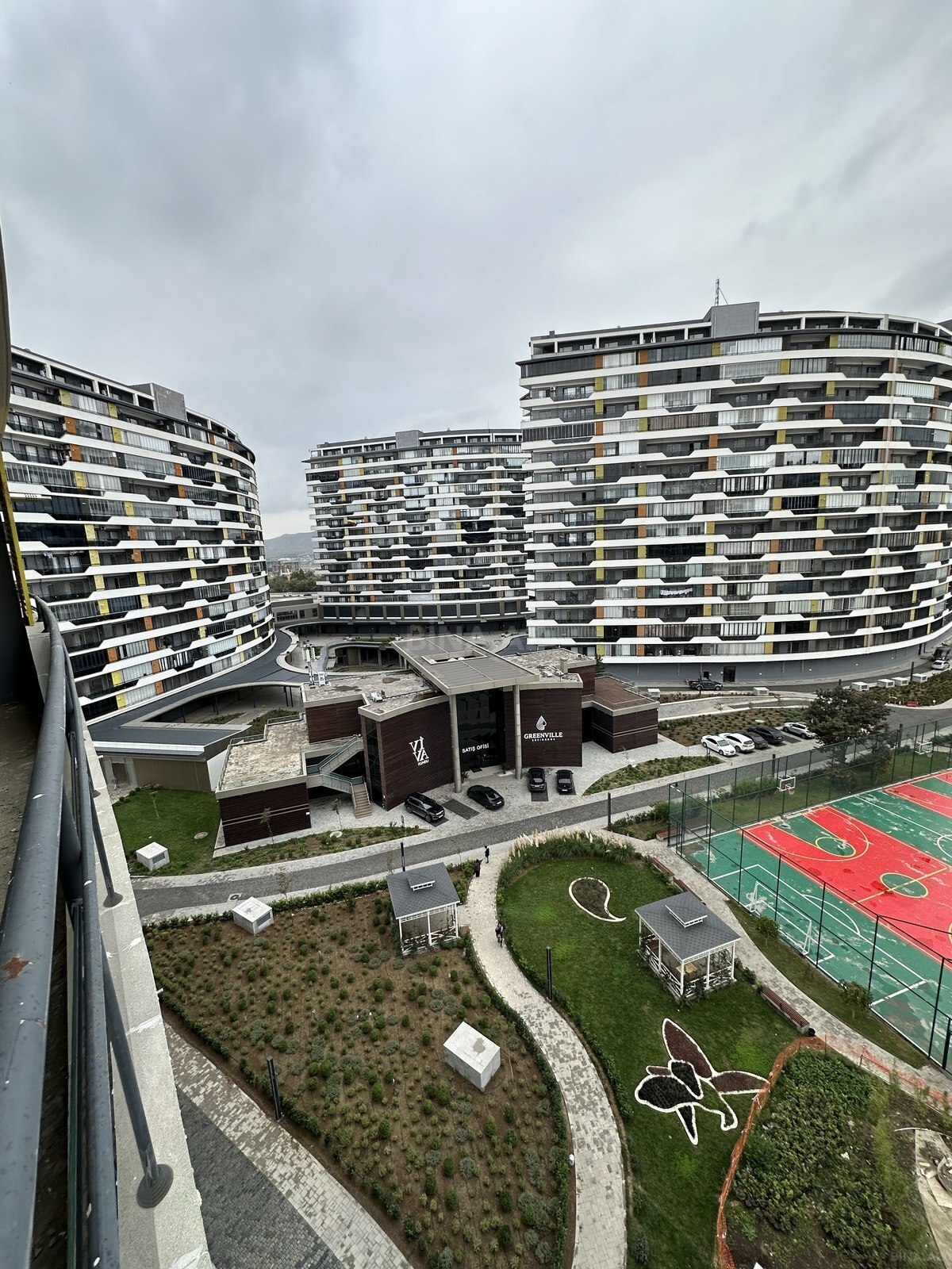 3 otaqlı Yeni tikili, Avtovağzal m., Bakı