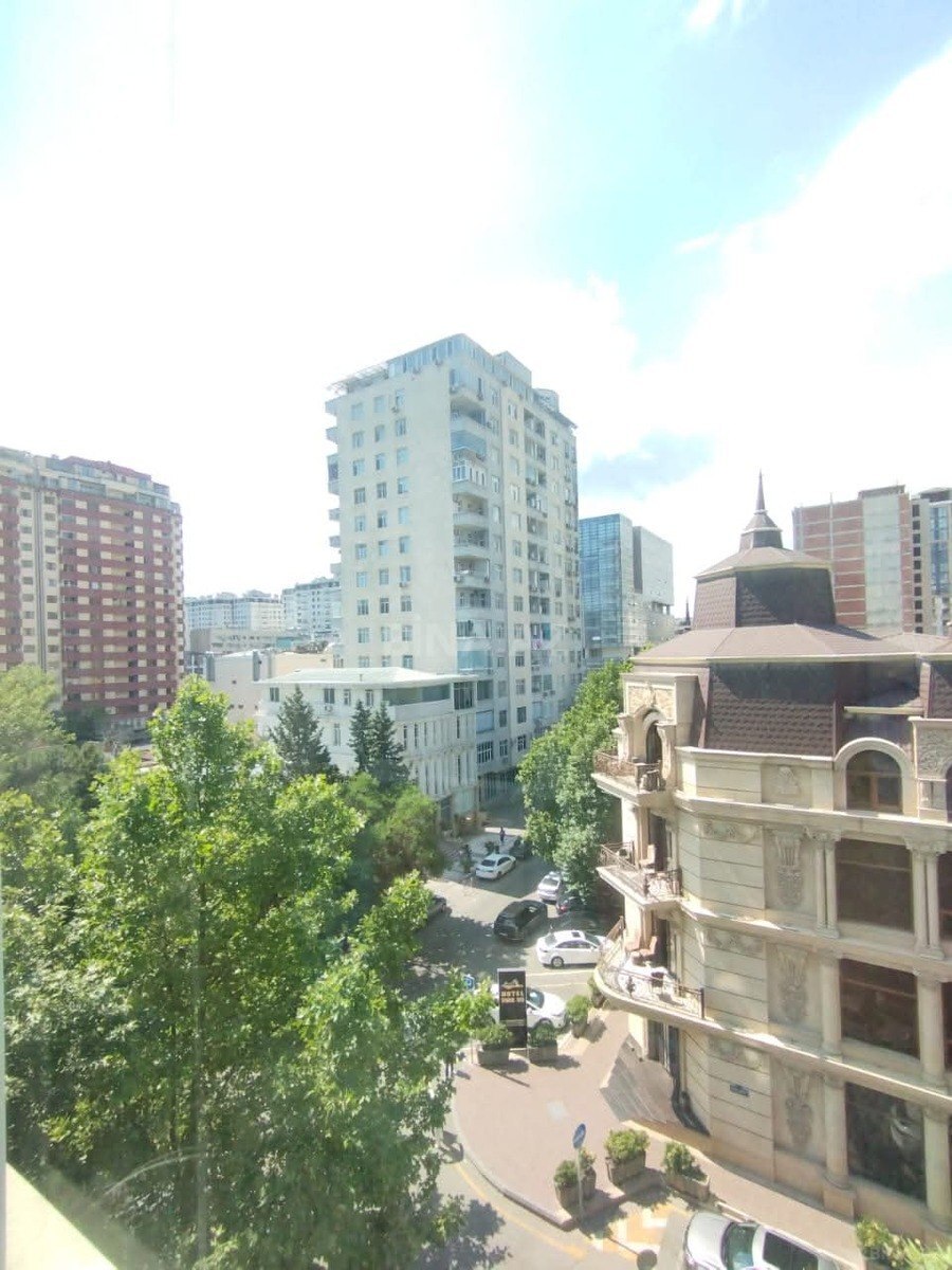 3 otaqlı Yeni tikili, Nəsimi r., Bakı