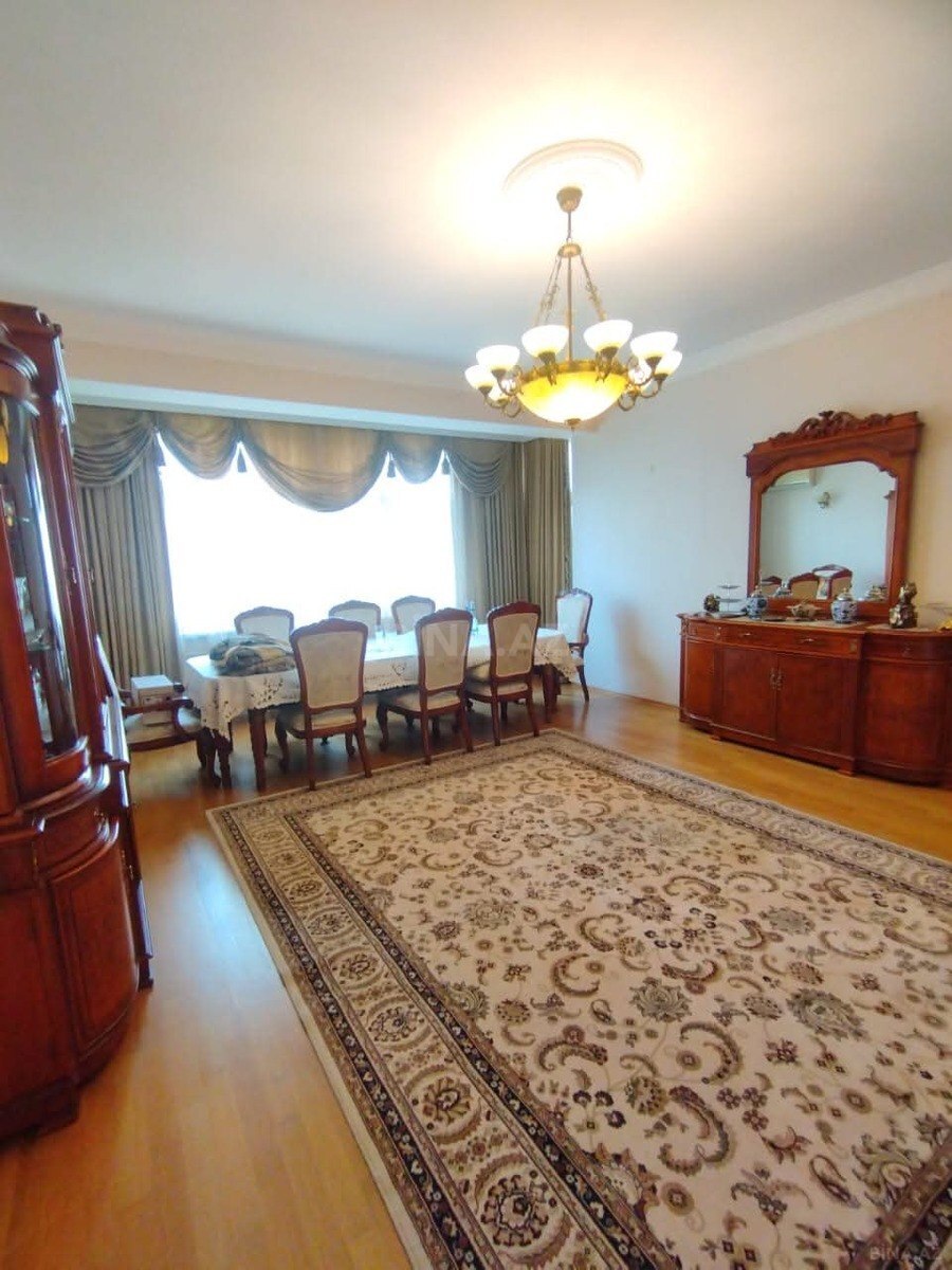 3 otaqlı Yeni tikili, Nəsimi r., Bakı