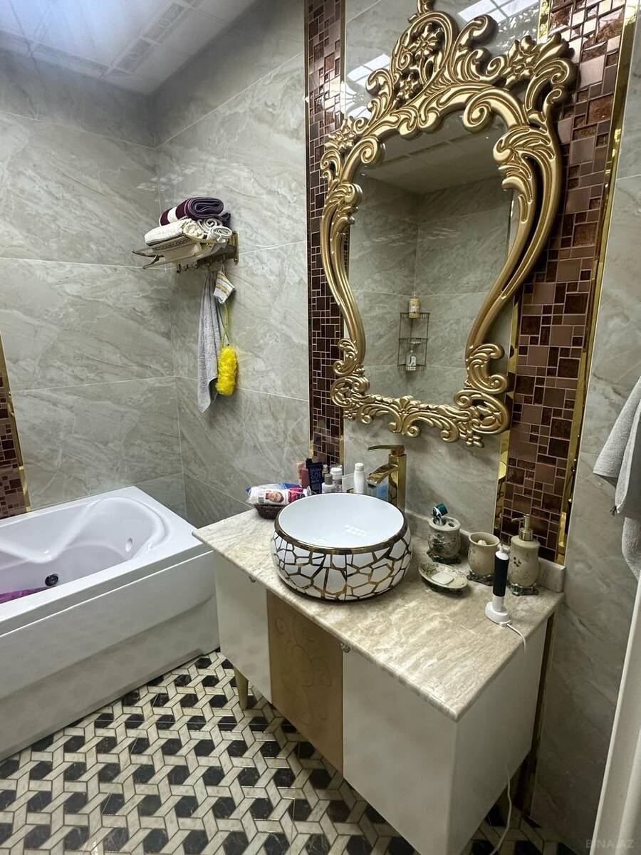 5 otaqlı Yeni tikili, Ağ şəhər q., Bakı