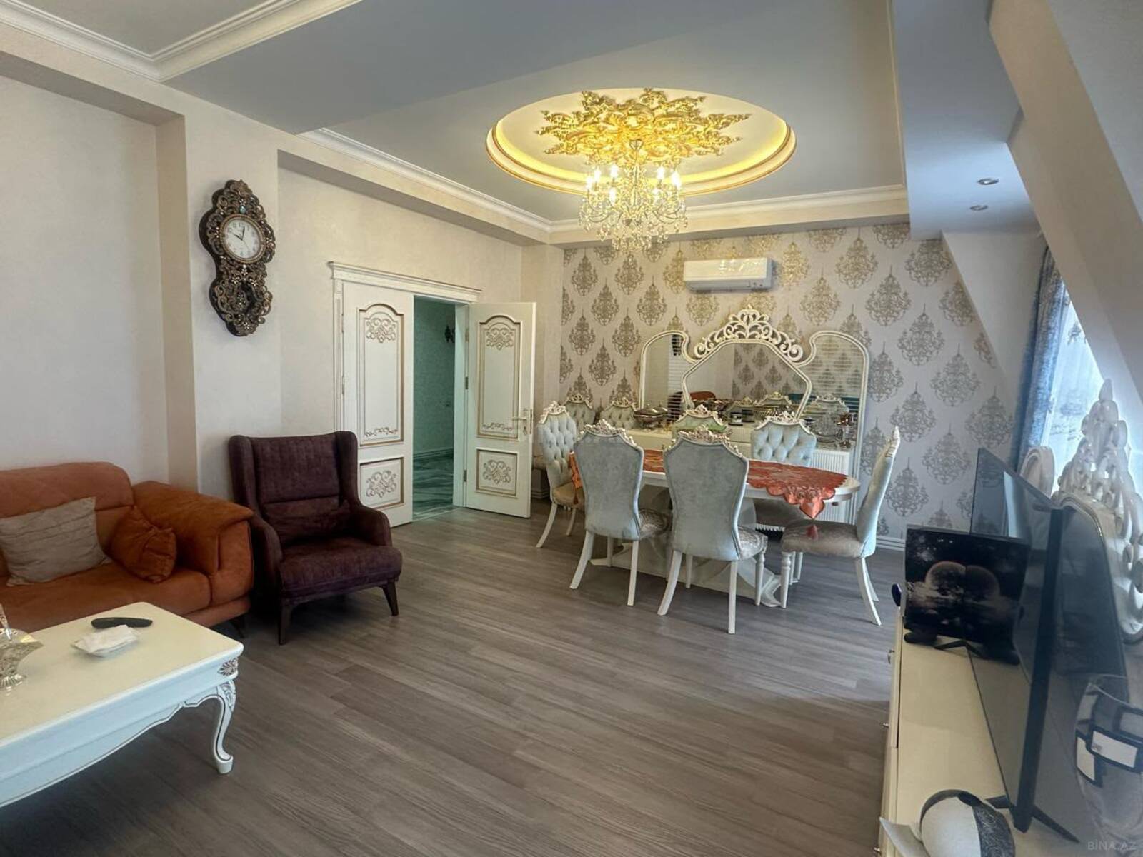 5 otaqlı Yeni tikili, Ağ şəhər q., Bakı