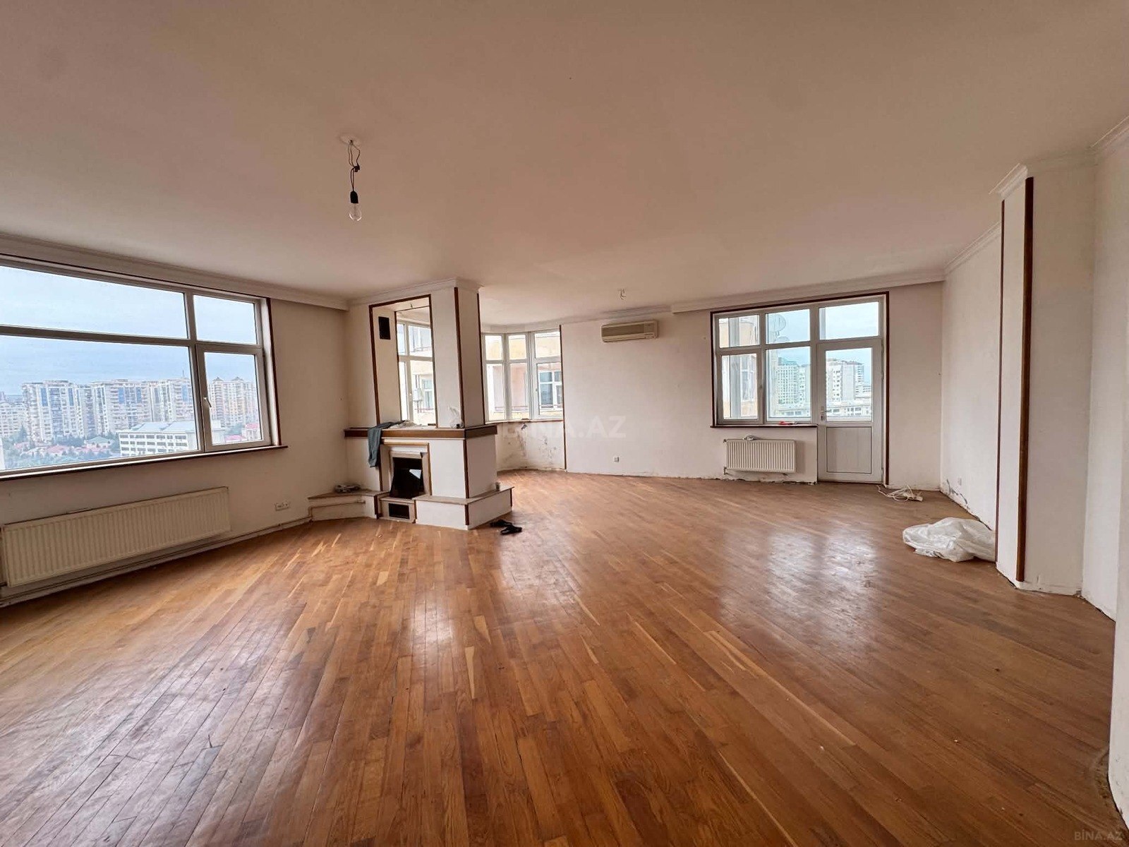 5 otaqlı Yeni tikili, Azadlıq Prospekti m., Bakı