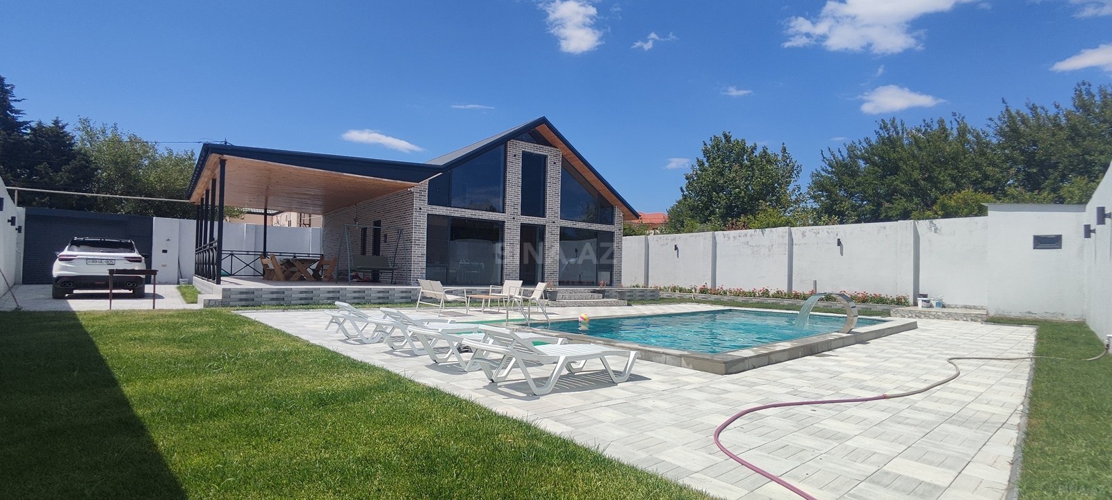 4 otaqlı Həyət evi/Bağ evi, Novxanı q., Bakı