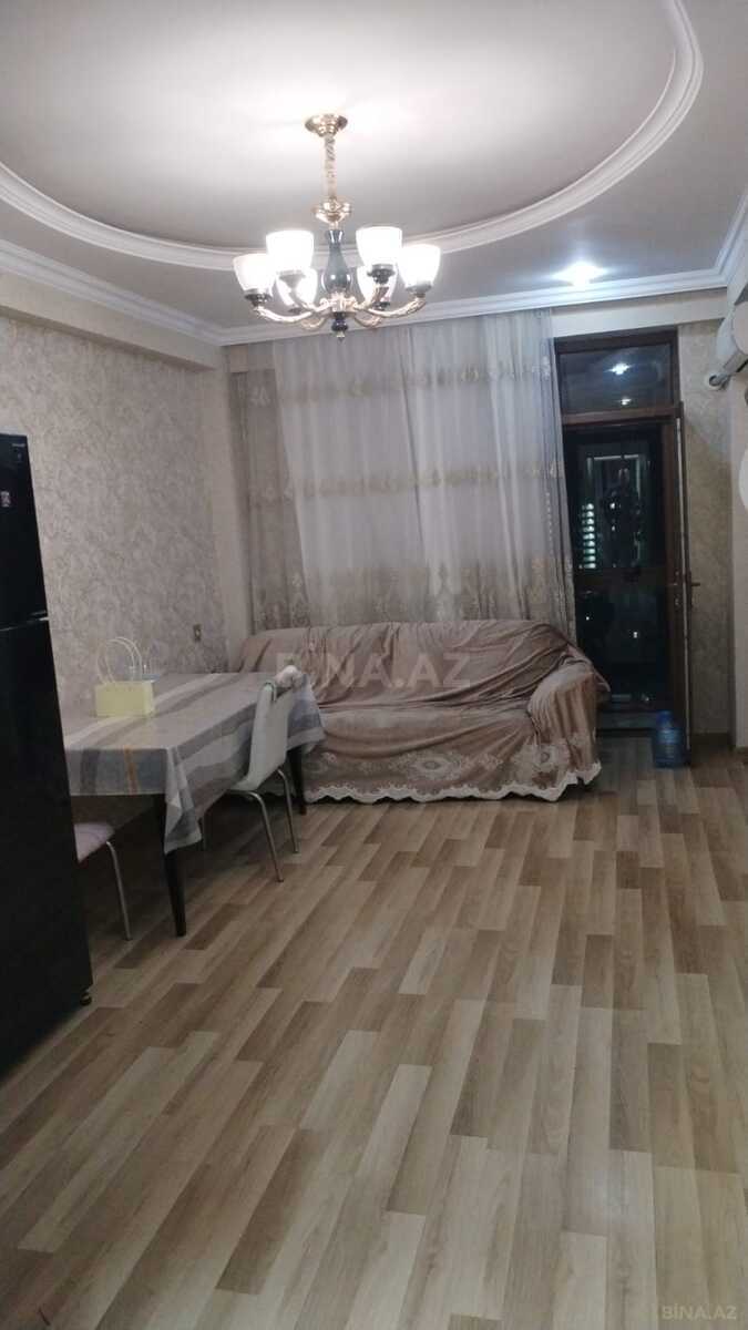 2 otaqlı Yeni tikili, Xırdalan