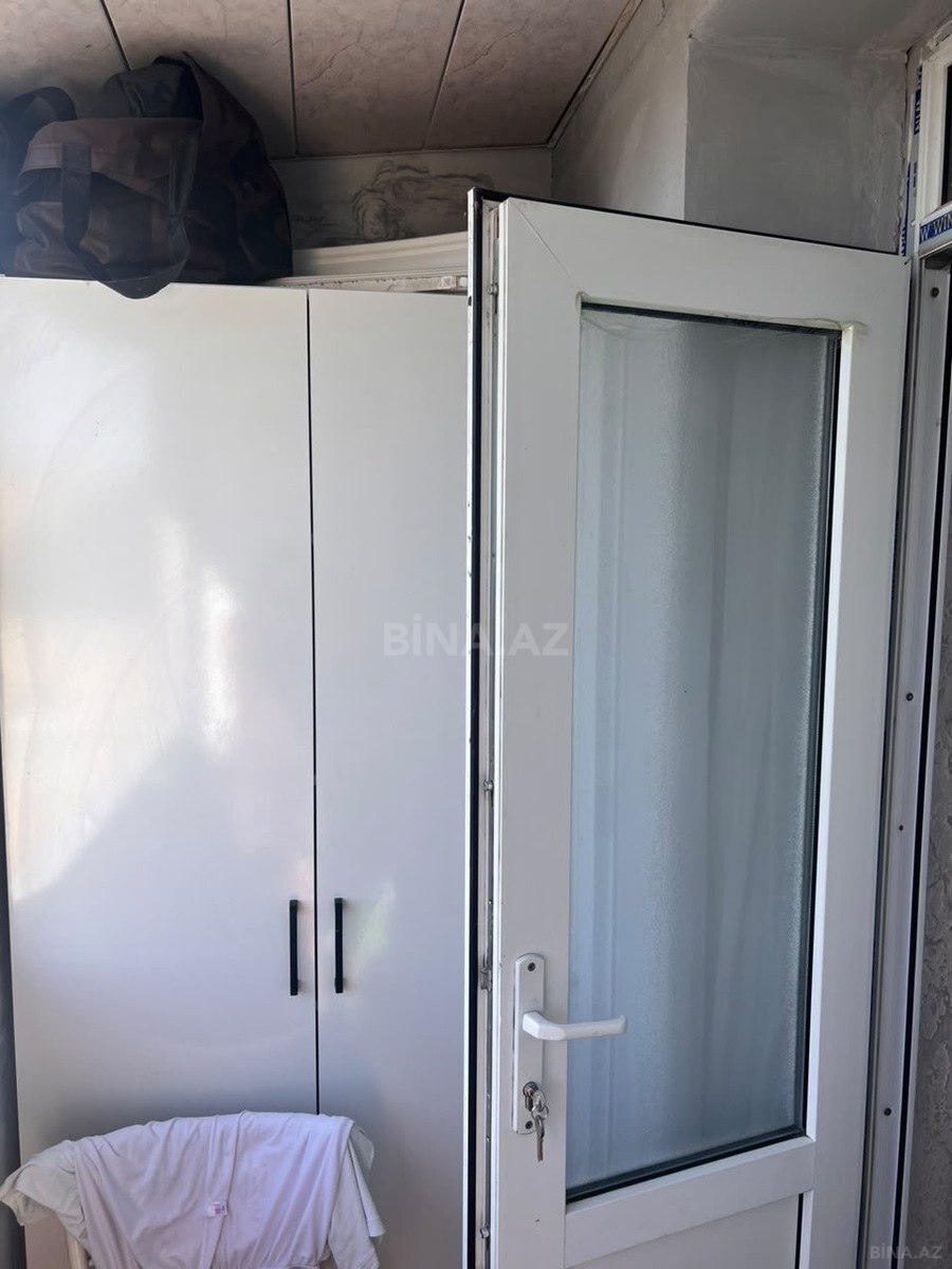 1 otaqlı Köhnə tikili, Bakıxanov q., Bakı