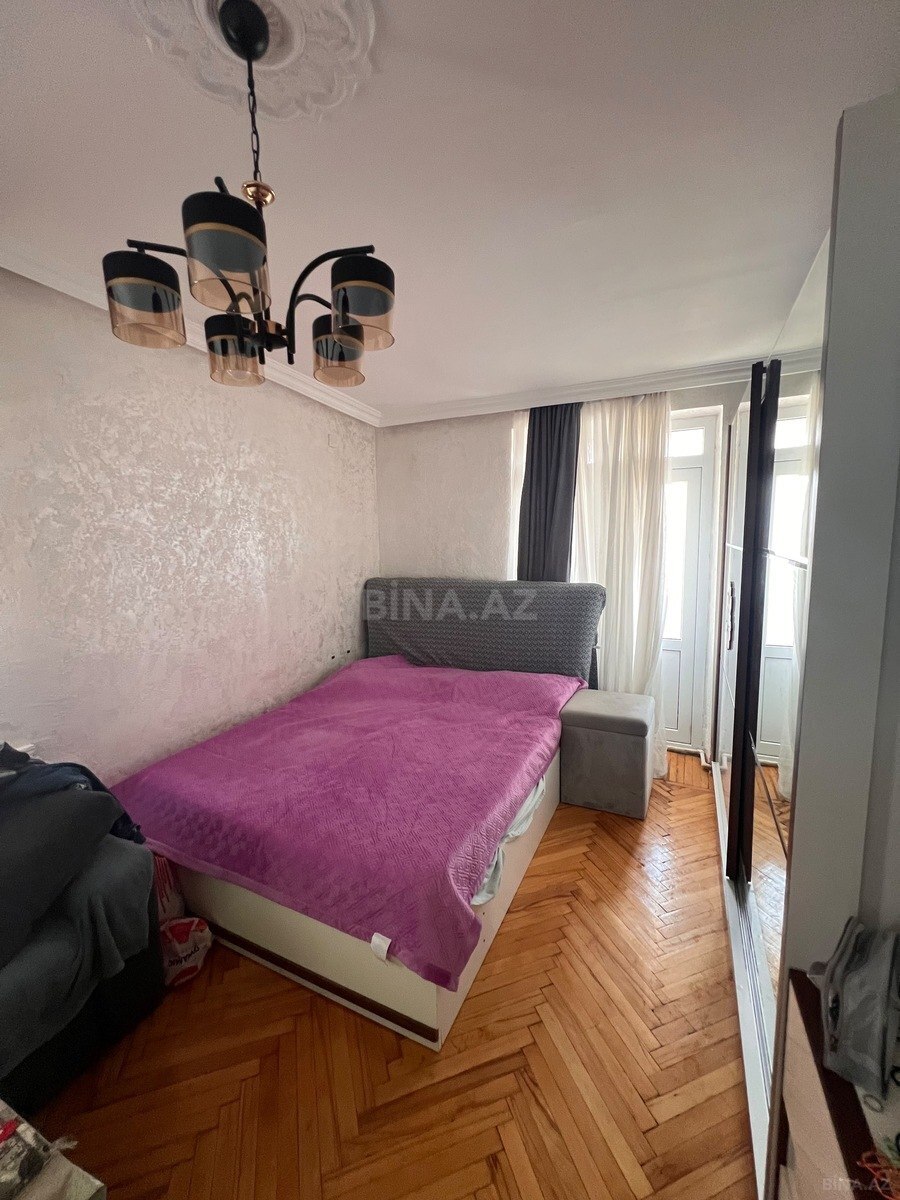 1 otaqlı Köhnə tikili, Bakıxanov q., Bakı