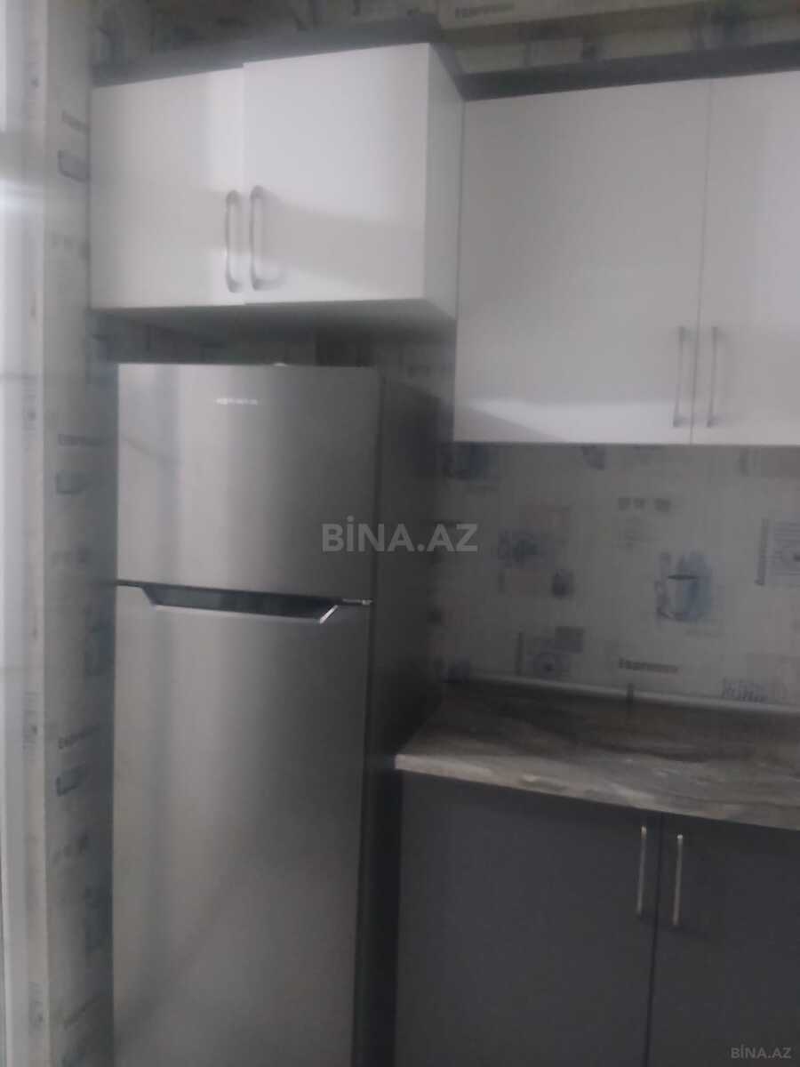 3 otaqlı Yeni tikili, Xırdalan