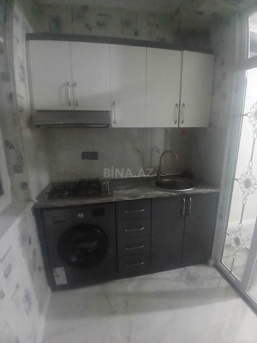 3 otaqlı Yeni tikili, Xırdalan