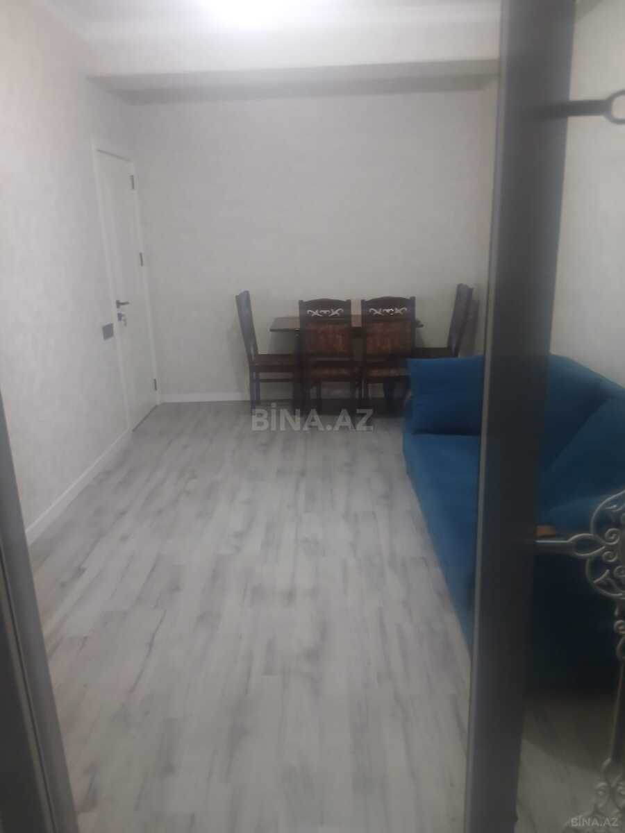 3 otaqlı Yeni tikili, Xırdalan
