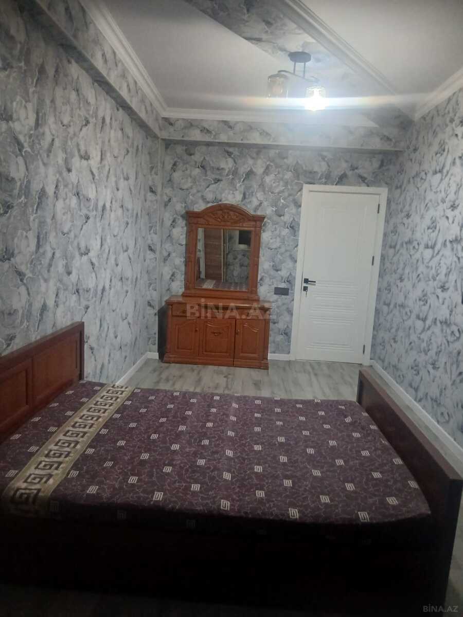 3 otaqlı Yeni tikili, Xırdalan