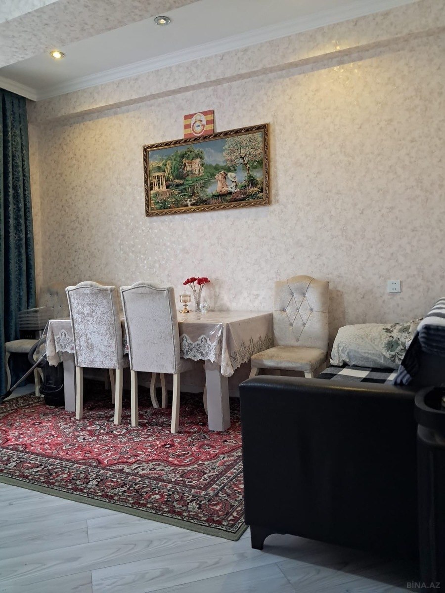 2 otaqlı Yeni tikili, Xırdalan