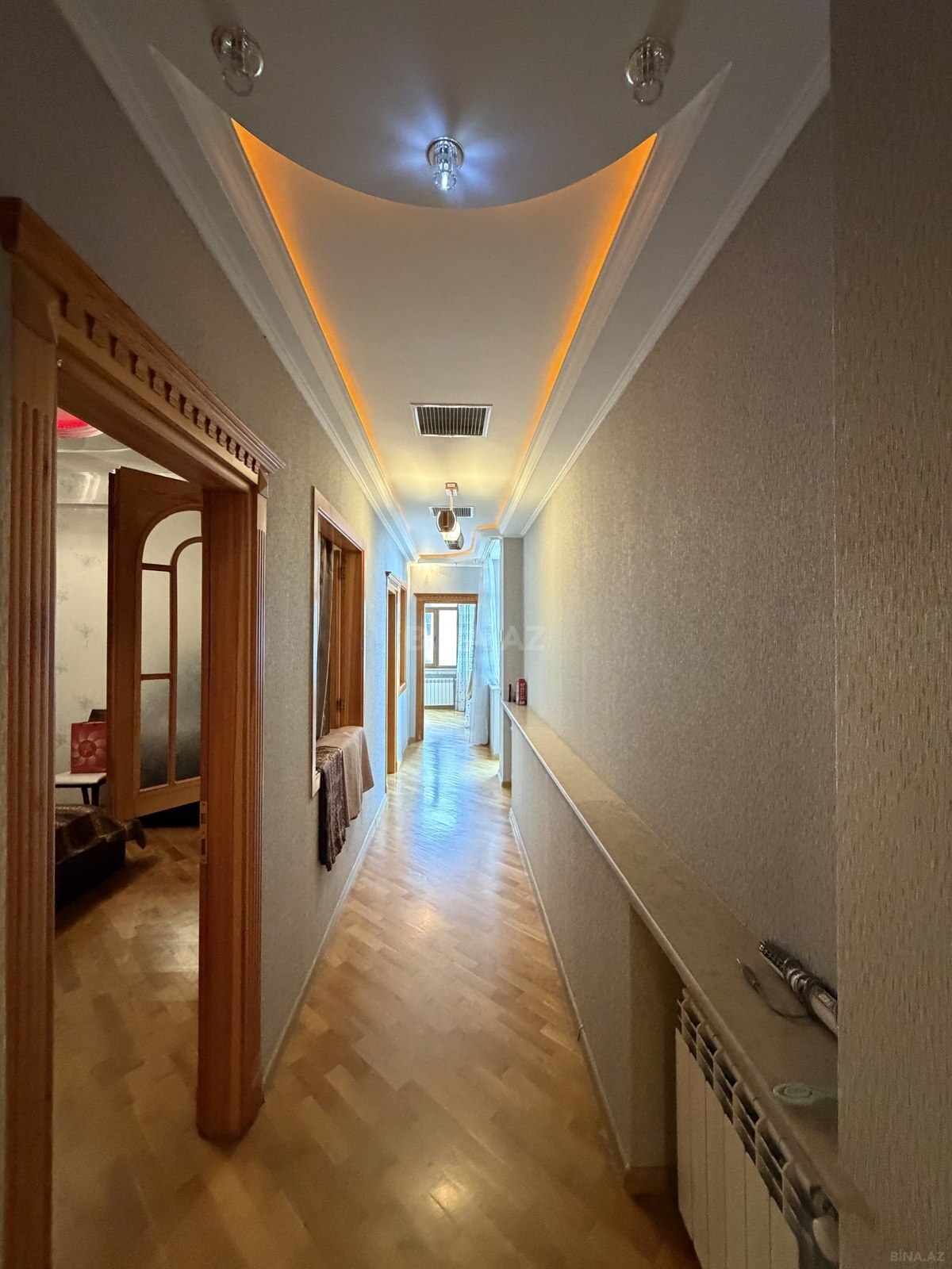 5 otaqlı Yeni tikili, Elmlər Akademiyası m., Bakı