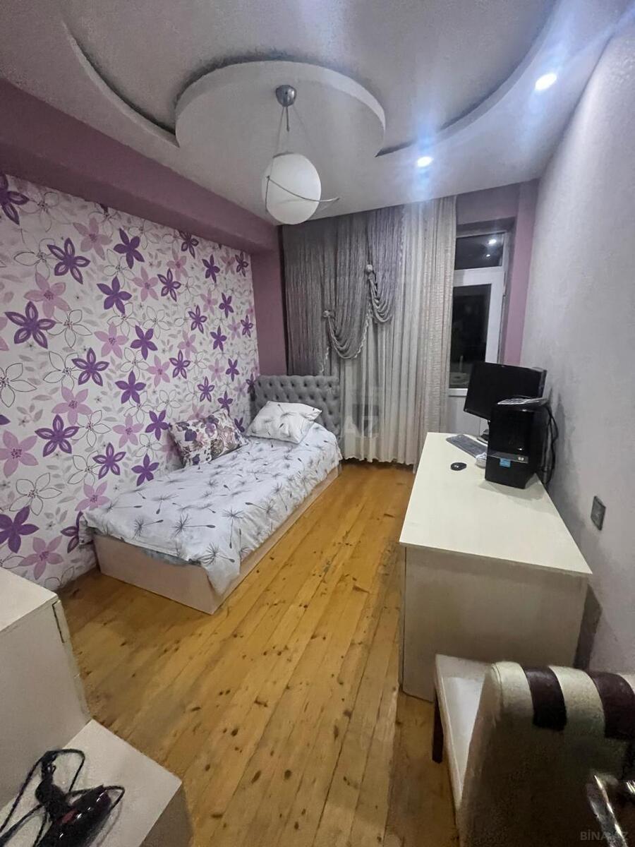 3 otaqlı Yeni tikili, Xırdalan