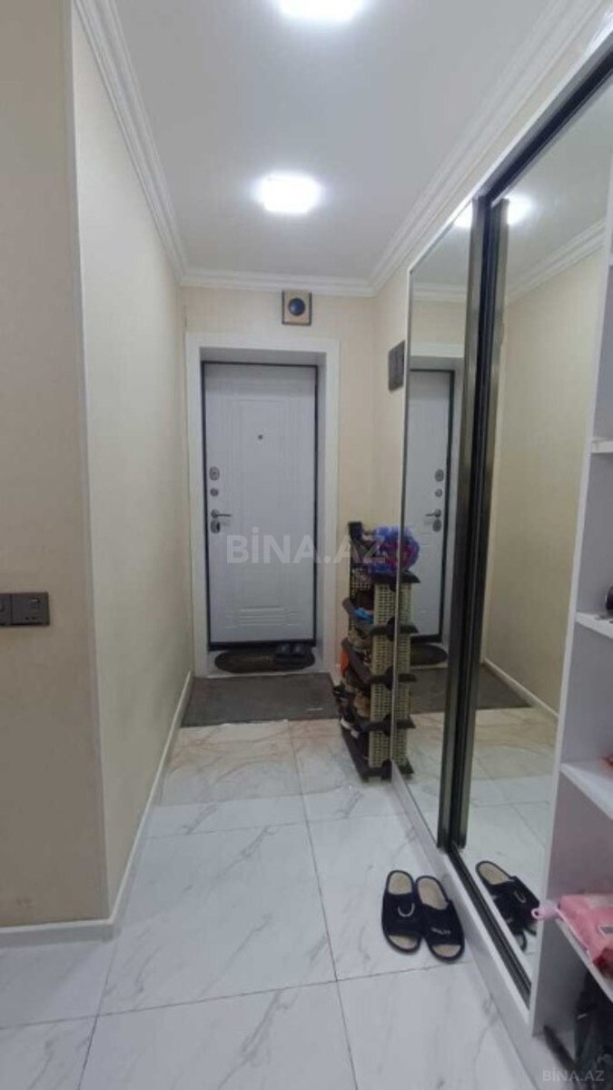 3 otaqlı Köhnə tikili, Elmlər Akademiyası m., Bakı