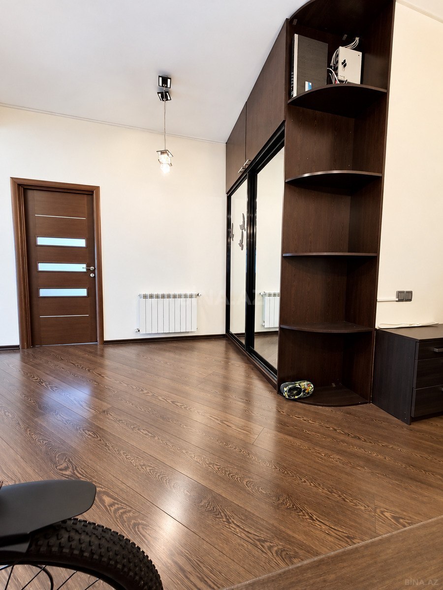 3 otaqlı Yeni tikili, 8 Noyabr m., Bakı