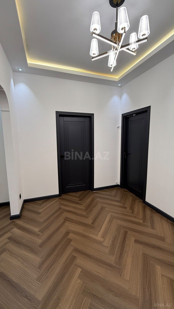 3 otaqlı Yeni tikili, İnşaatçılar m., Bakı