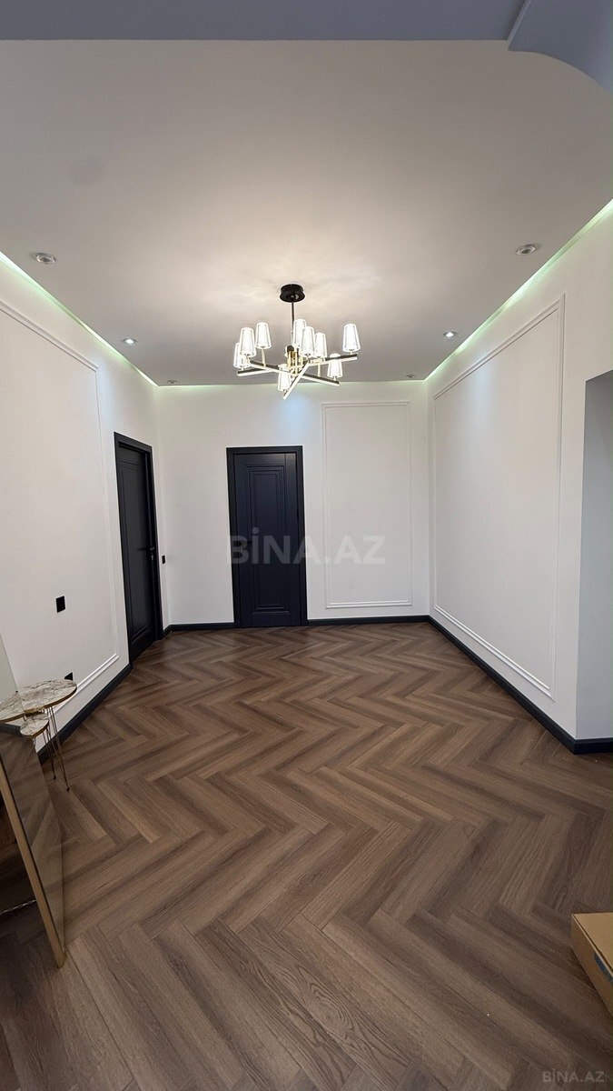 3 otaqlı Yeni tikili, İnşaatçılar m., Bakı