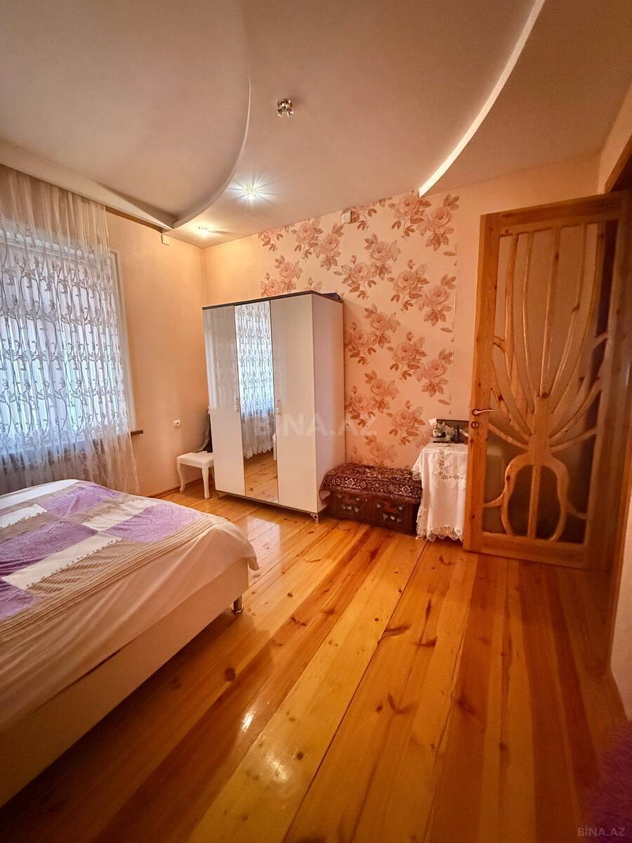4 otaqlı Həyət evi/Bağ evi, Gəncə