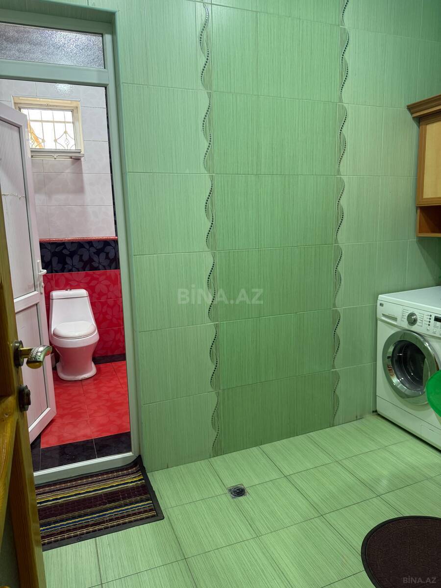 4 otaqlı Həyət evi/Bağ evi, Gəncə