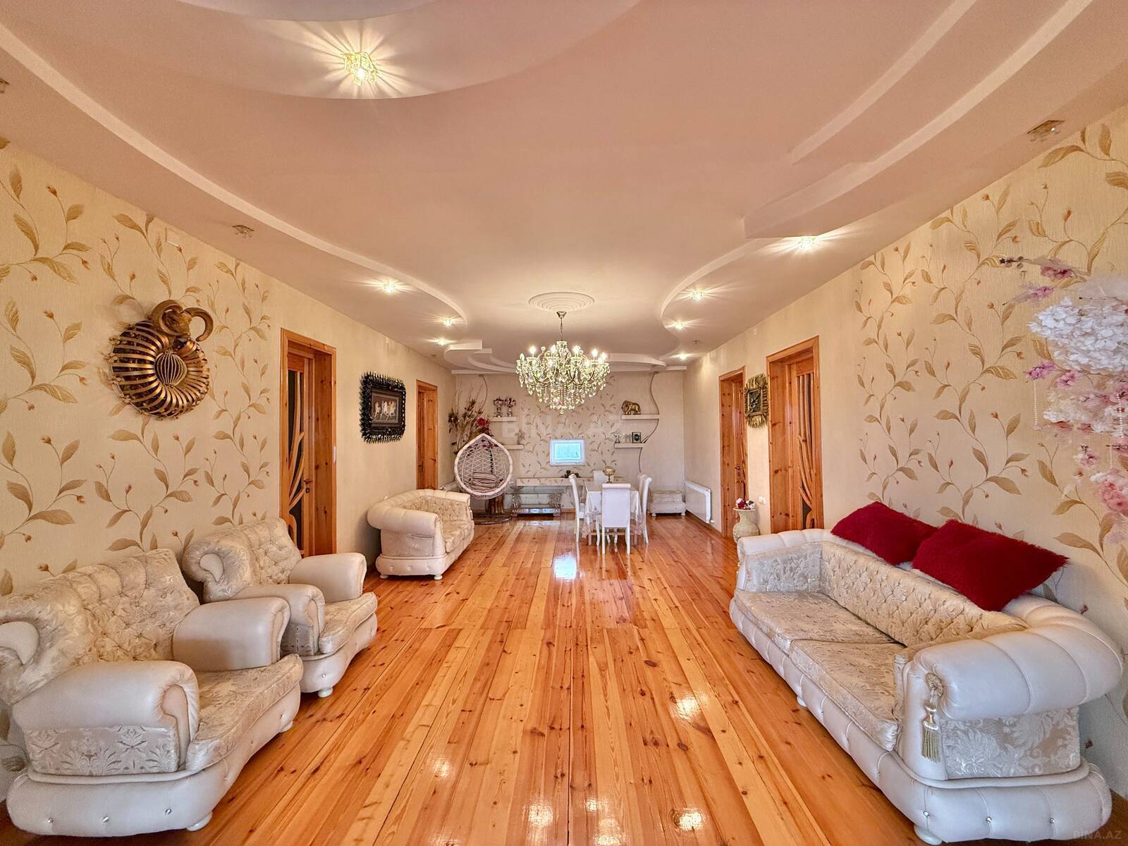 4 otaqlı Həyət evi/Bağ evi, Gəncə