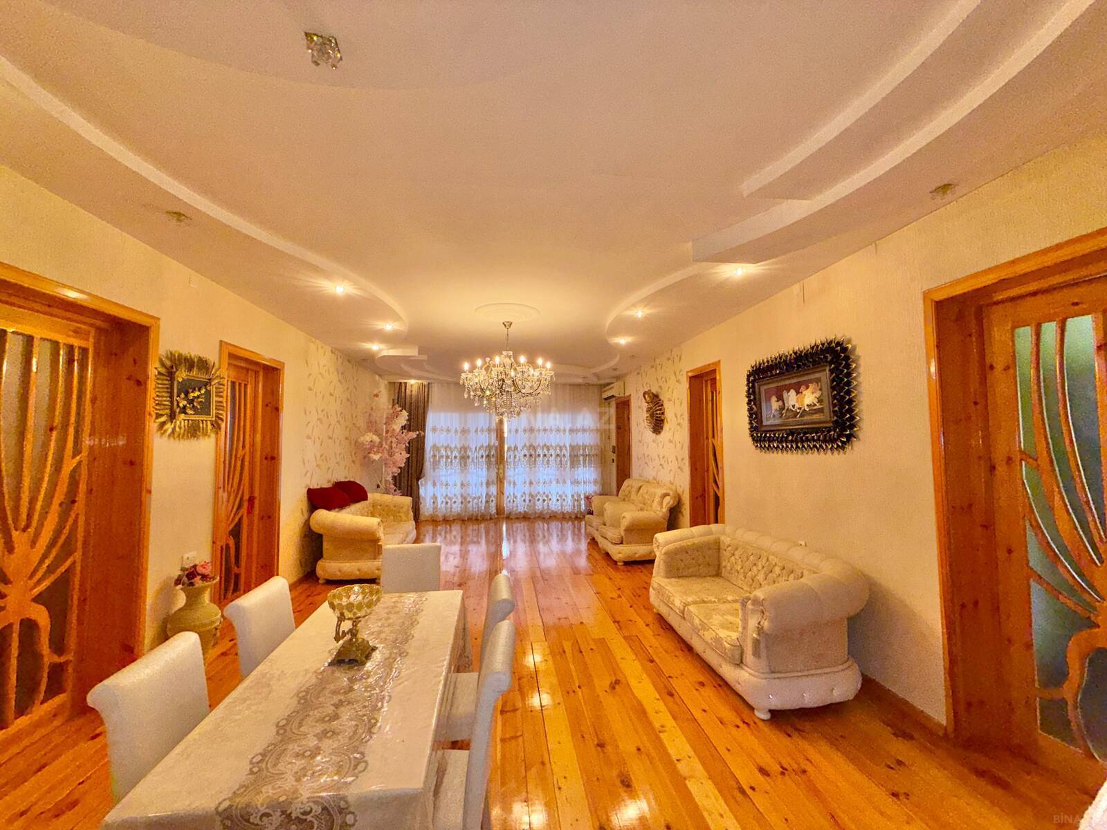 4 otaqlı Həyət evi/Bağ evi, Gəncə