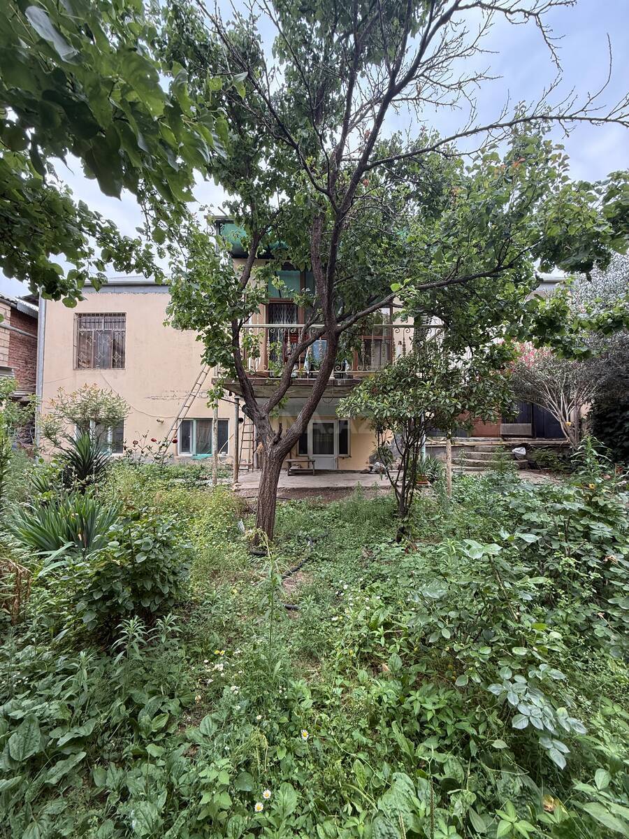 4 otaqlı Həyət evi/Bağ evi, Gəncə