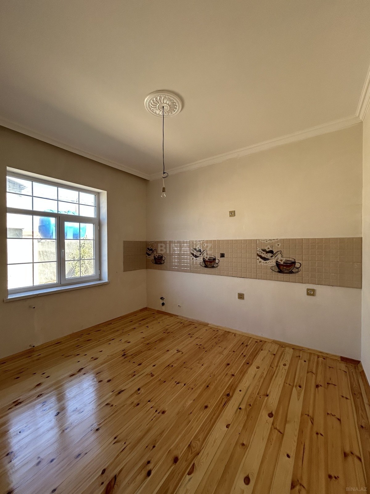 3 otaqlı Həyət evi/Bağ evi, Binə q., Bakı