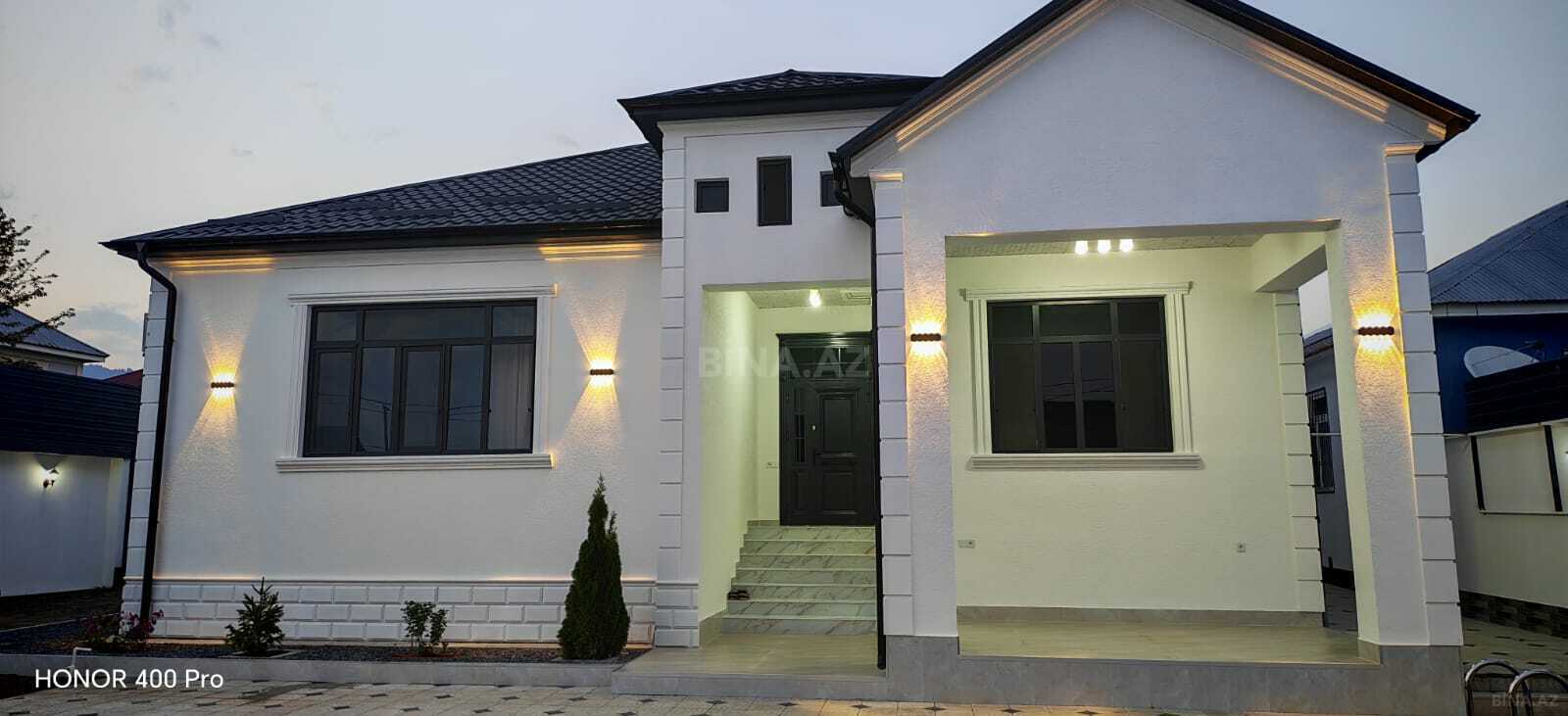 3 otaqlı Həyət evi/Bağ evi, Qəbələ