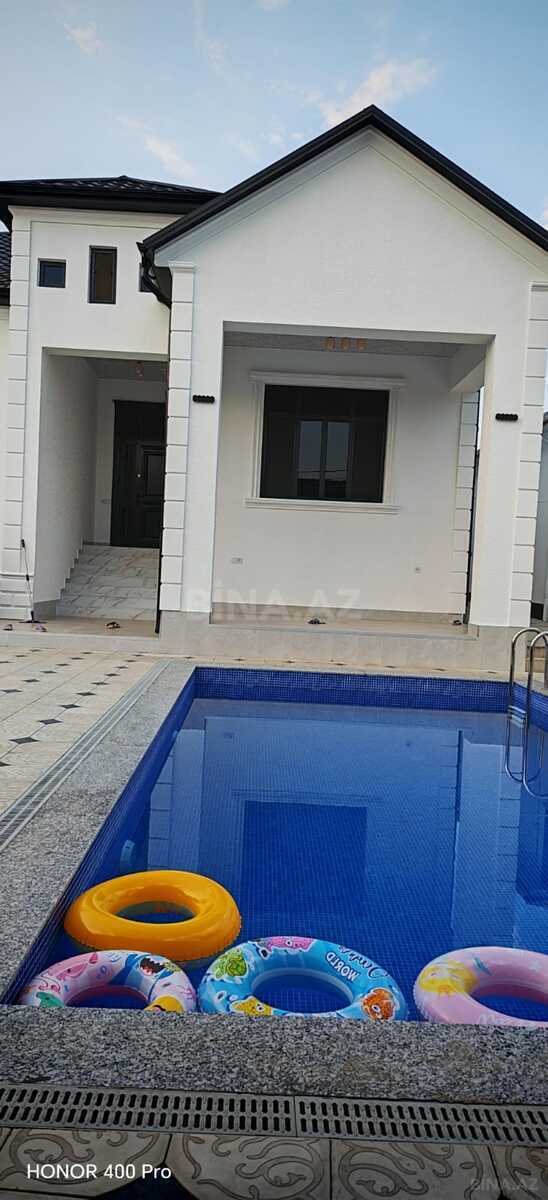 3 otaqlı Həyət evi/Bağ evi, Qəbələ