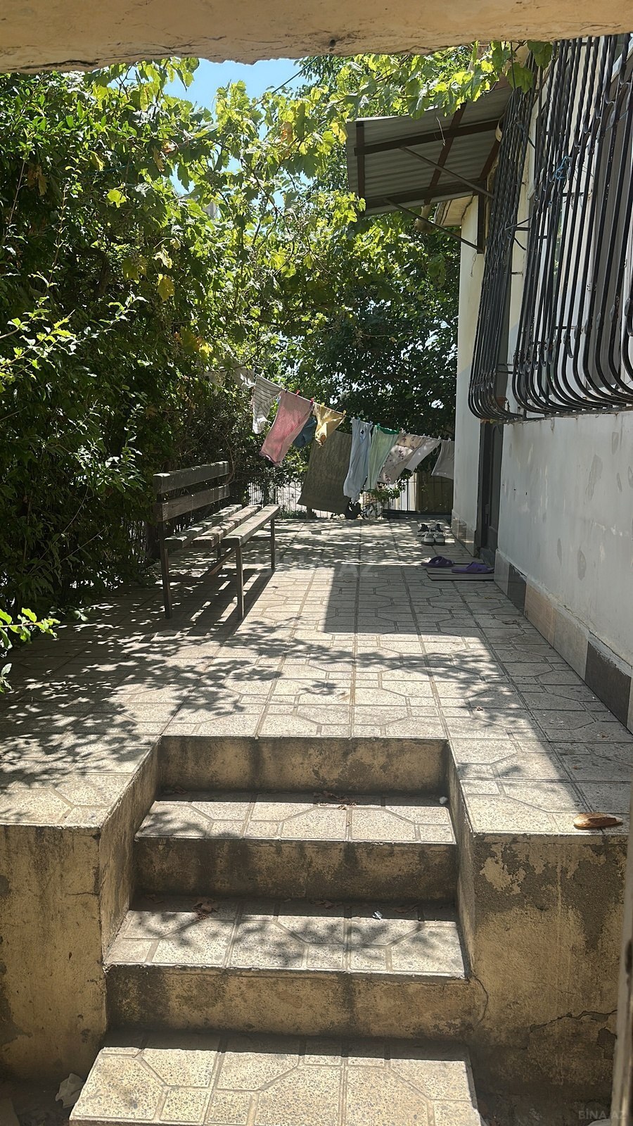 4 otaqlı Köhnə tikili, Yeni Günəşli q., Bakı
