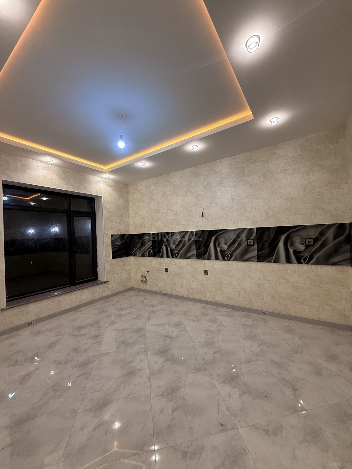 5 otaqlı Həyət evi/Bağ evi, Binə q., Bakı