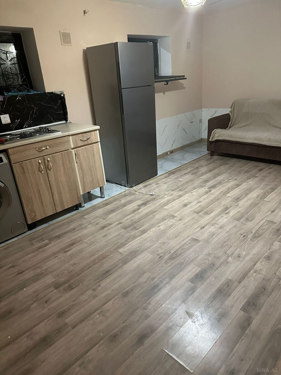 3 otaqlı Köhnə tikili, Əhmədli m., Bakı