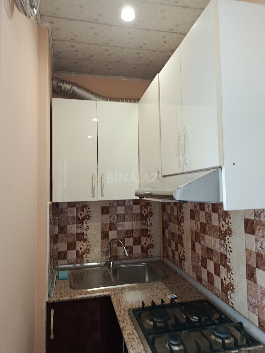 1 otaqlı Yeni tikili, Massiv V q., Bakı