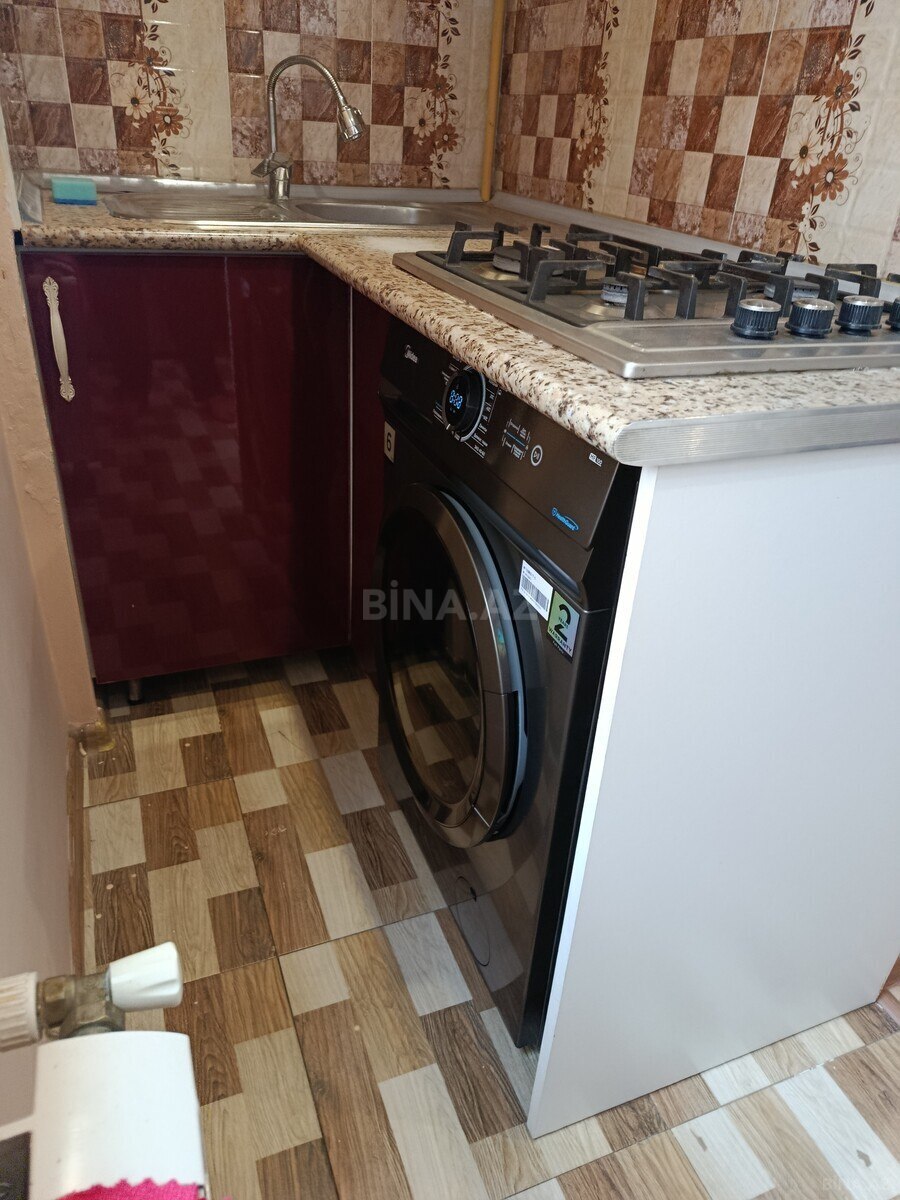 1 otaqlı Yeni tikili, Massiv V q., Bakı